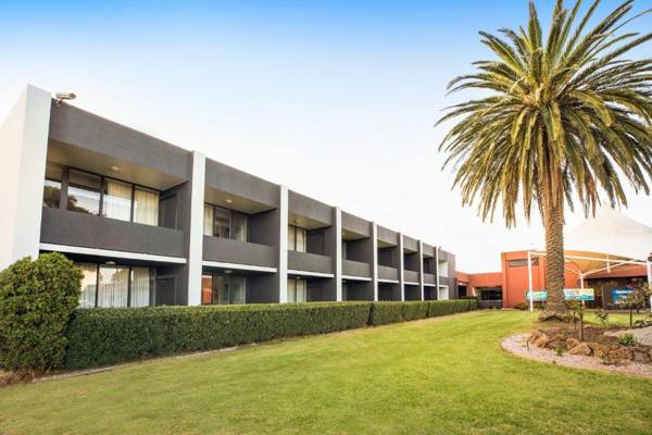 Nightcap at Seaford Hotel