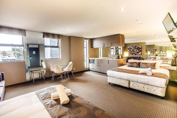 Comfy Kew Apartments