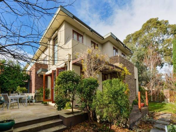 BOUTIQUE STAYS - Maple On Kent Glen Iris Townhouse
