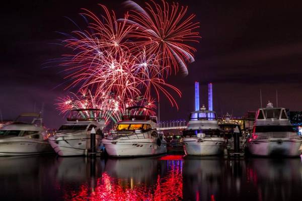 Brilliant Victoria Harbour Waterfront