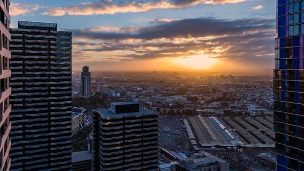 Avani Melbourne Central Residences