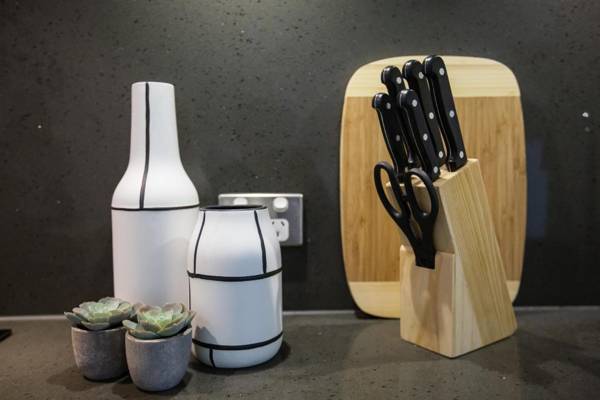 Swanston St. Hotel Apartment