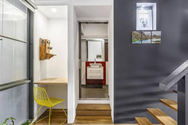 BOUTIQUE STAYS - Loft on Rose