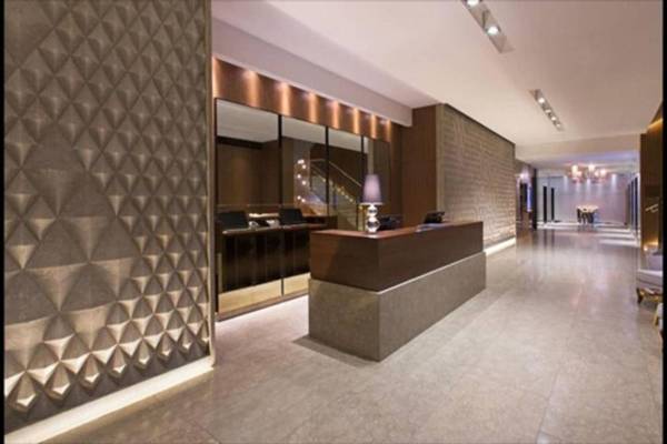 Owen · Soaring City Views Central Location