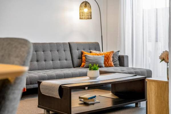 GREAT LOCATION 2 Queen Bed Close to Chapel St