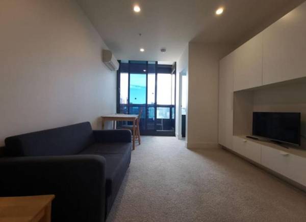 Readyset Apartments at Vision