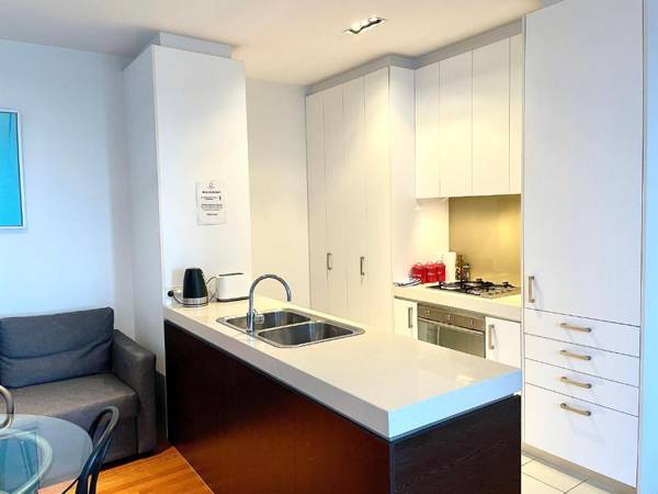 Readyset Apartments at Verve