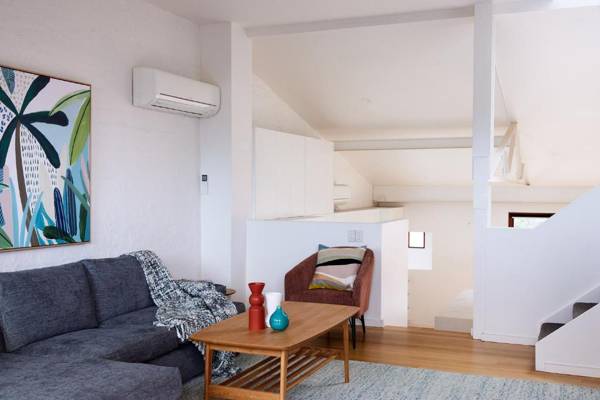 BOUTIQUE STAYS - Just My Type