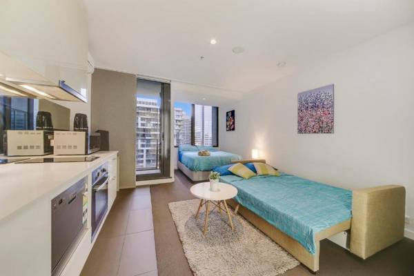 A Cozy Studio Right Next to Southern Cross