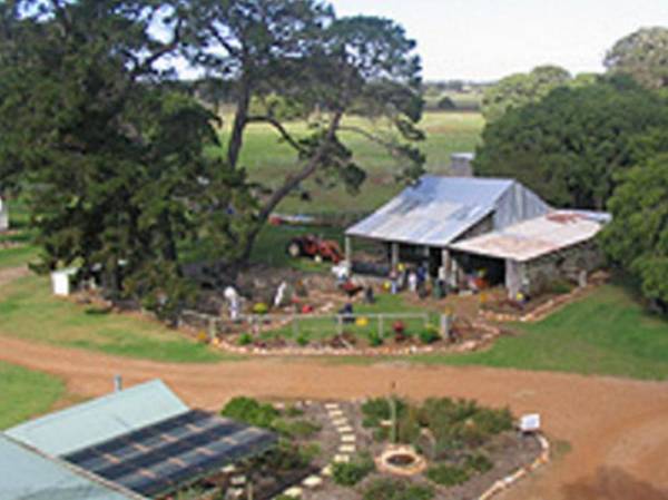 Sunflowers Animal Farm & Farmstay