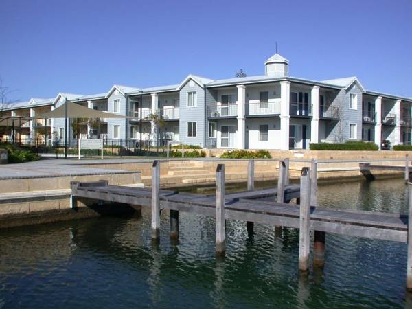 C Mandurah Resort & Serviced Apartments