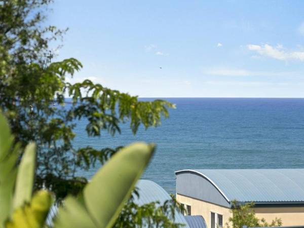 LORNE CHALET APARTMENT 36 - Central Location