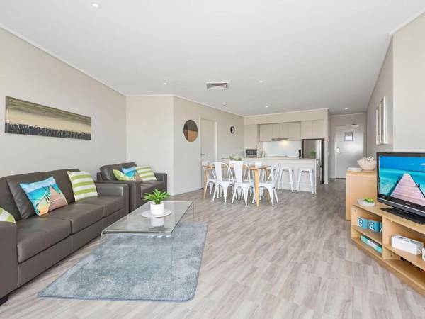 RESORT & SPA 2306/07 OCEAN GLIMPSES