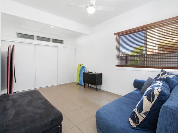 BEACH HOUSE ON PEARL