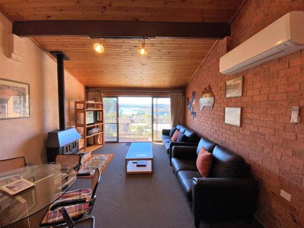 Snowbird 1 - Jindabyne Townhouse