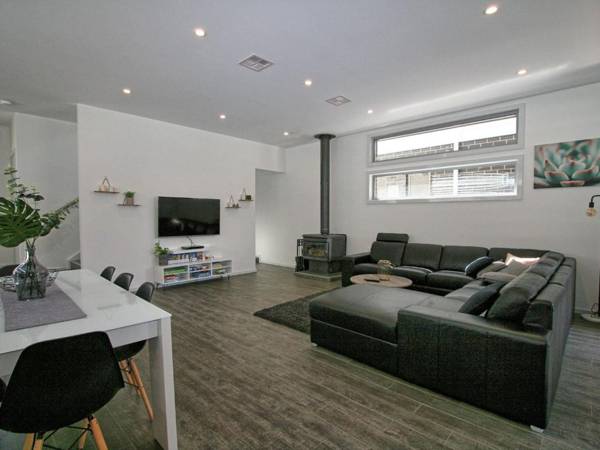 43B Twynam Street - The Falls on Twynam