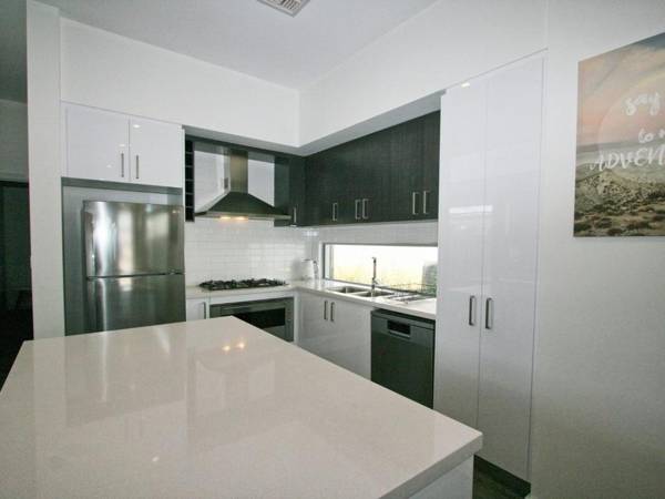 43B Twynam Street - The Falls on Twynam