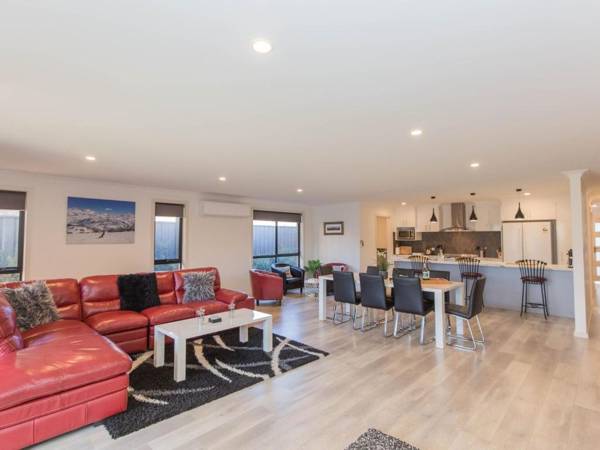 Jindalee 1 - 11 Twynam Street Jindabyne