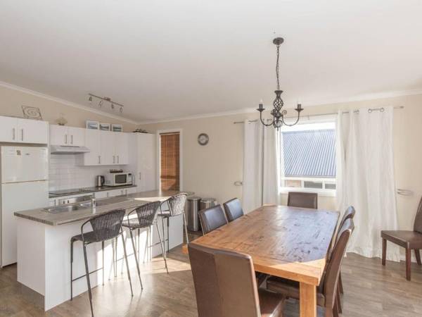 St Helena's 5 Twynam Street Jindabyne NSW 2627