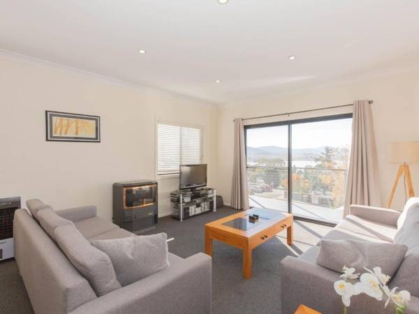 Alaska 1 8 Poley Cow Lane