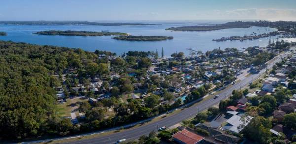 Blue Dolphin Holiday Resort