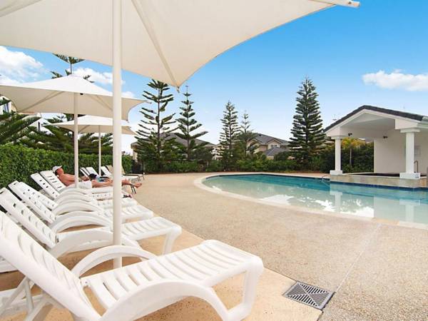 The Sands 60/20 Pacific Parade