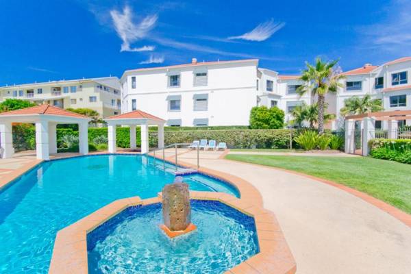 Breakers 1 10 LJHooker Yamba