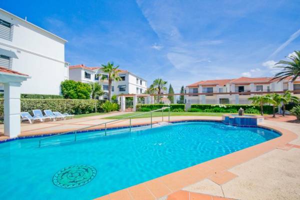 Breakers 1 10 LJHooker Yamba