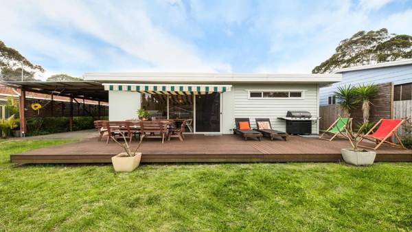 Callala Dreaming - mid century beach house