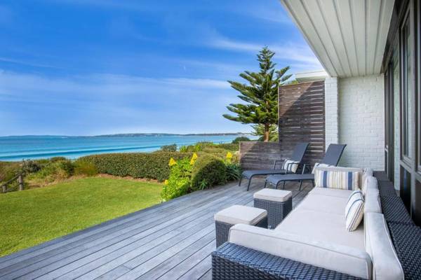 Azure Absolute Beachfront - Pet Friendly