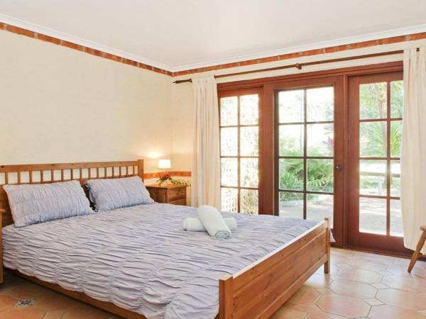 Izba - mediterranean style hideaway