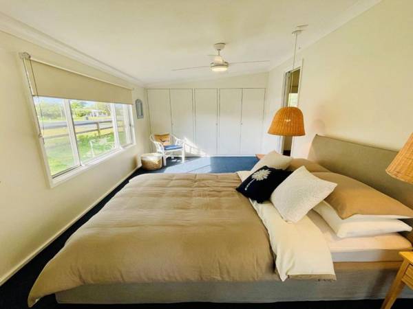 Bombora - STAY three PAY two OR Lazy Sunday late checkout