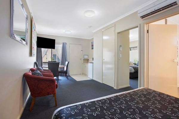 Comfort Inn May Park