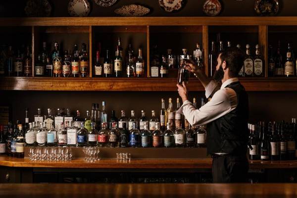 Hadley's Orient Hotel