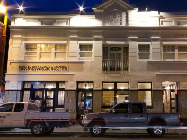 Tassie Backpackers @ The Brunswick Hotel