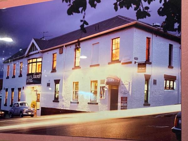 Shipwrights Arms Hotel