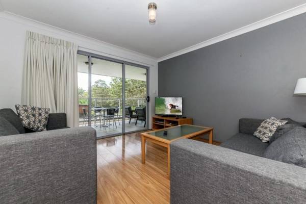 Shoal Bay Beach Club 17/2 Shoal Bay Road