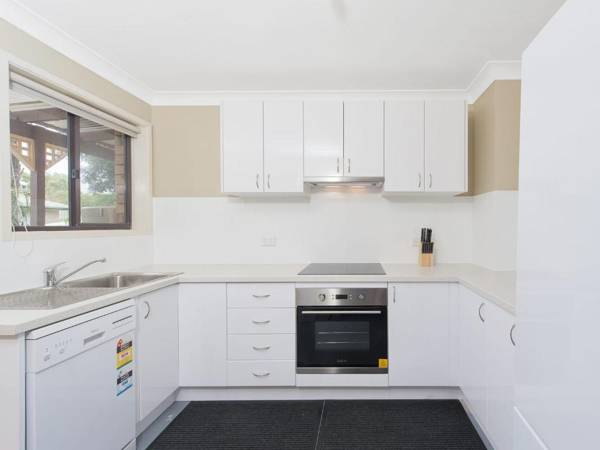 Ripple Cove @ Fingal Bay