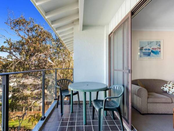 Krait Court Unit 12/6 Krait Close