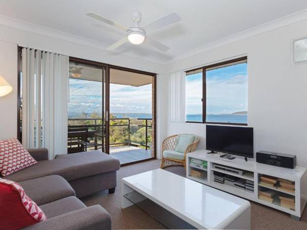 12 'Intrepid' 3 Intrepid Close - right on the beachfront