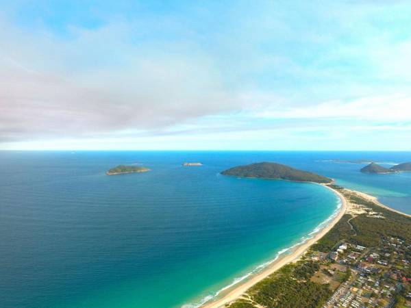 Large 4 Bedroom Home - Pet Friendly