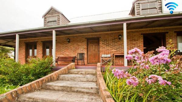Culburra Cottage - charming country style cottage