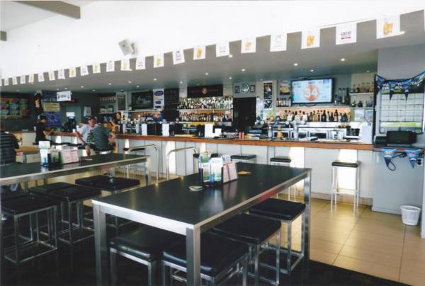 The Queens Gladstone