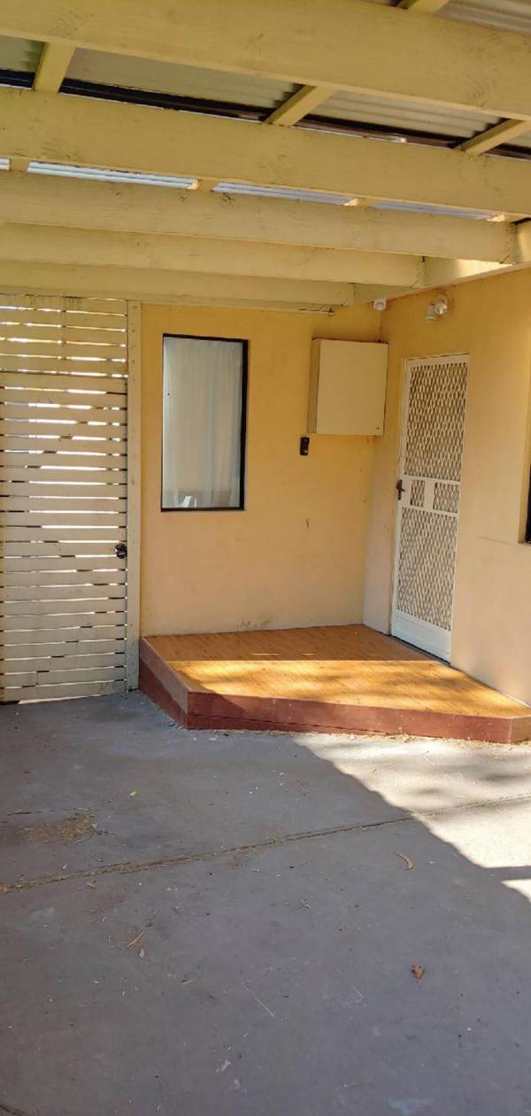 Fully Renovated 3 Bedroom House 500m From Hospital