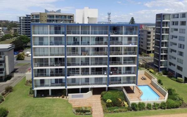 Oceanic Unit 19 8-12 North Street Forster