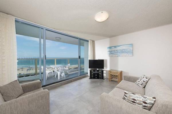 Ebbtide unit 17 2-6 North Street