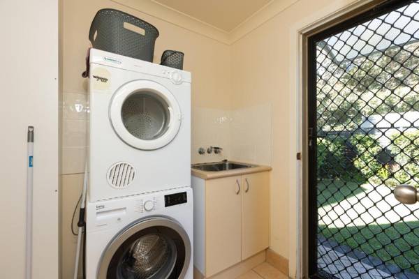 Seachange 2/4 Stephen Street Forster