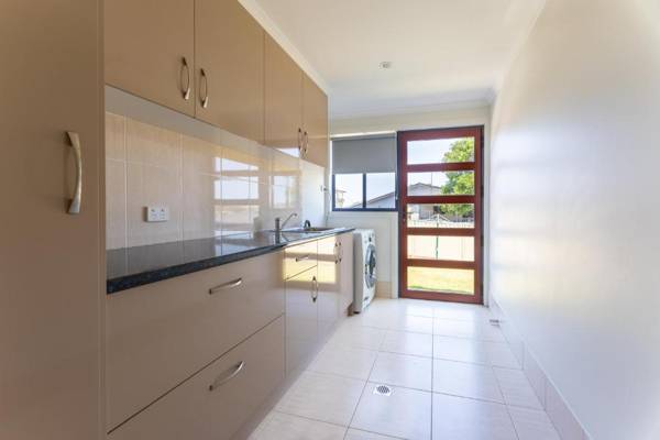 Burgess Beach 2 41 Burgess Road Forster