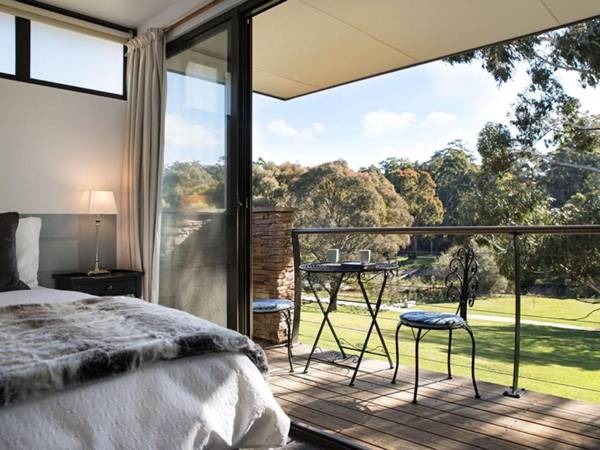 Lake Daylesford Lodge 6