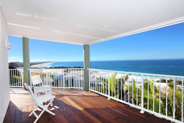 10 Mona Vista Court Coolum Beach